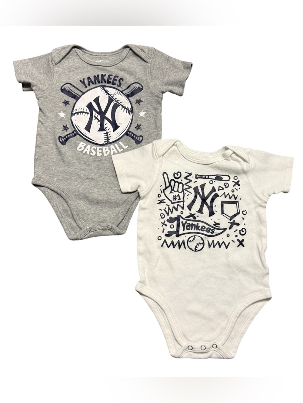 New York Yankees Baby Bodysuit Set 6-9M Genuine Merchandise MLB 2 Pack